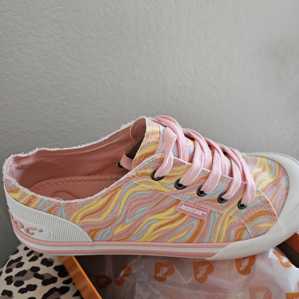 Colorful WOMANS Sneakers